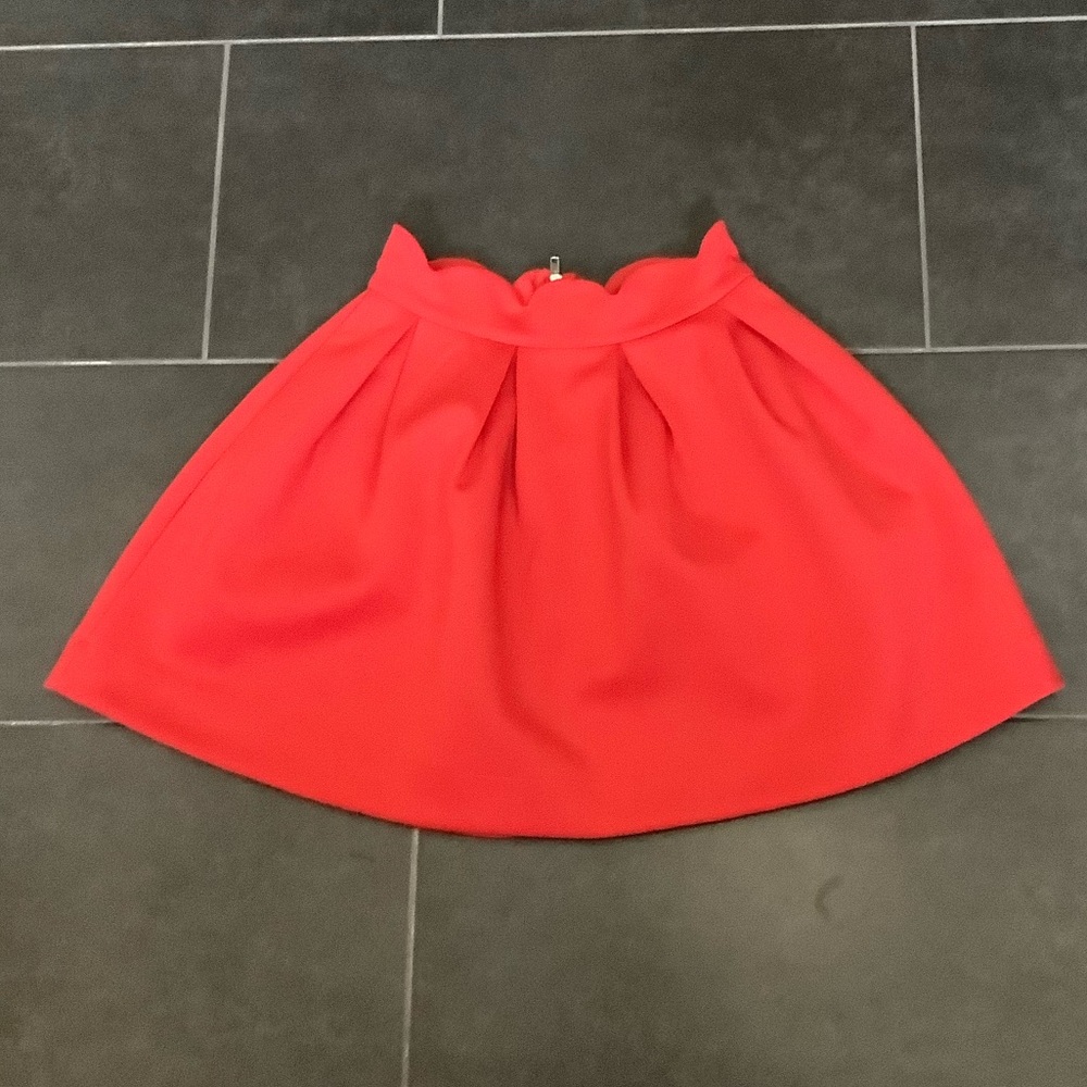 Blue Rair Red scalloped waist tulip skirt